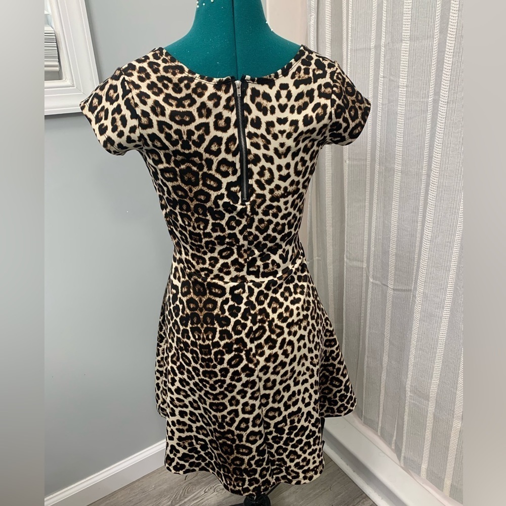 Rue21 Skater Dress Cheetah Print‎ Size 2 - Picture 2 of 3